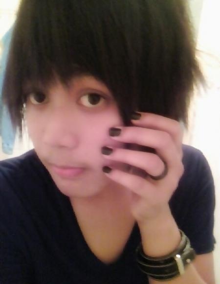 Blackswordman who loves cat :3