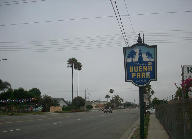 Buena Park. walking to the mall to Howie`s