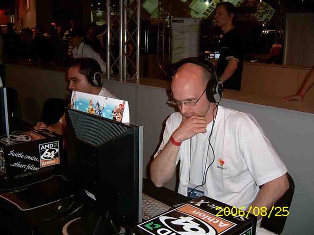 GNGWC Shot-Online 2006 European Regional Final20